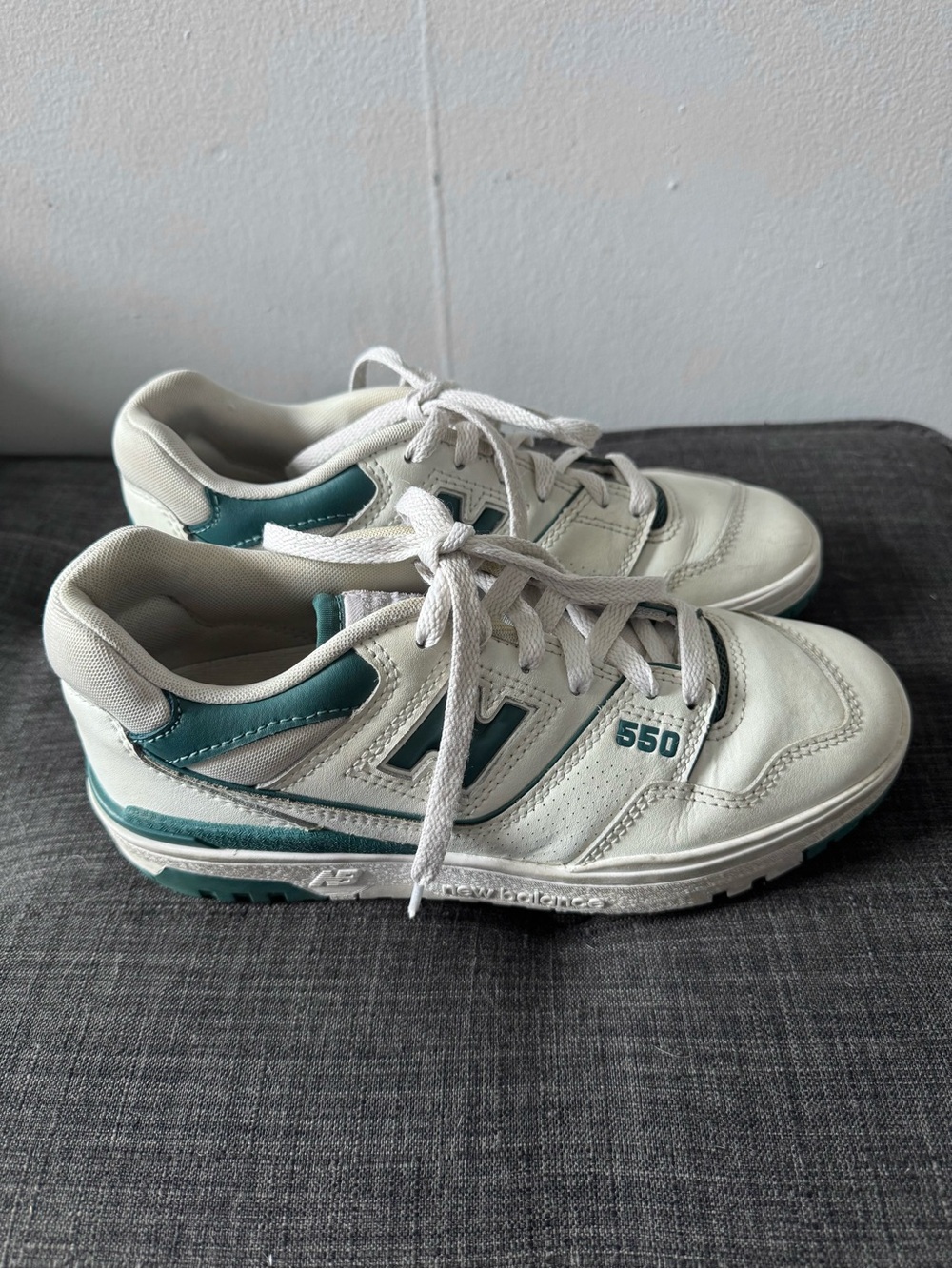 GUC New Balance 550 "White/Green Sneakers (SKU: BB550WT1) Women’s 7.5 /Men’s 6